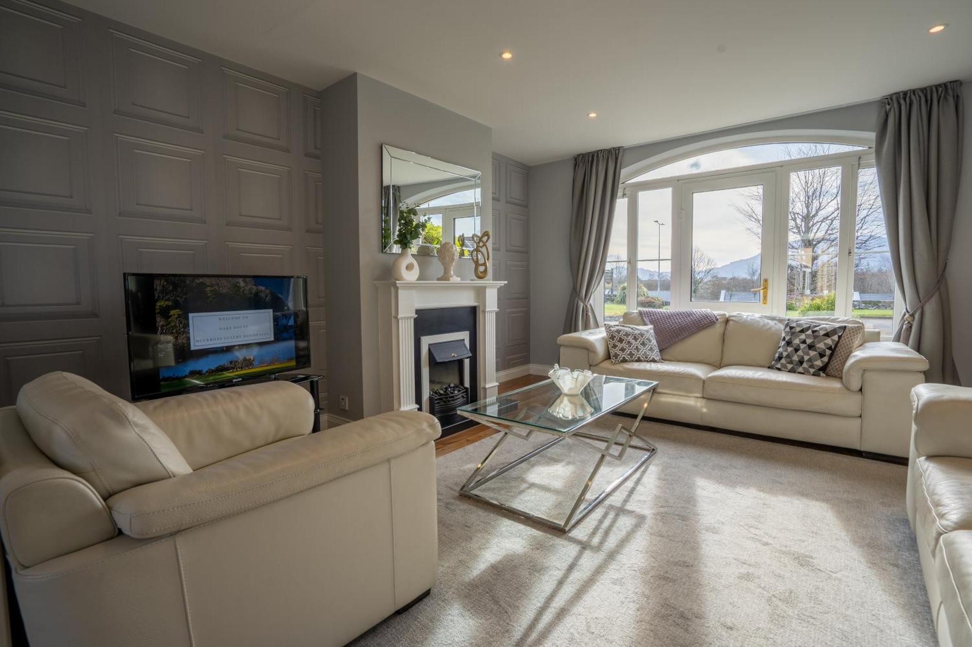 Muckross Luxury Residences Киларни Екстериор снимка